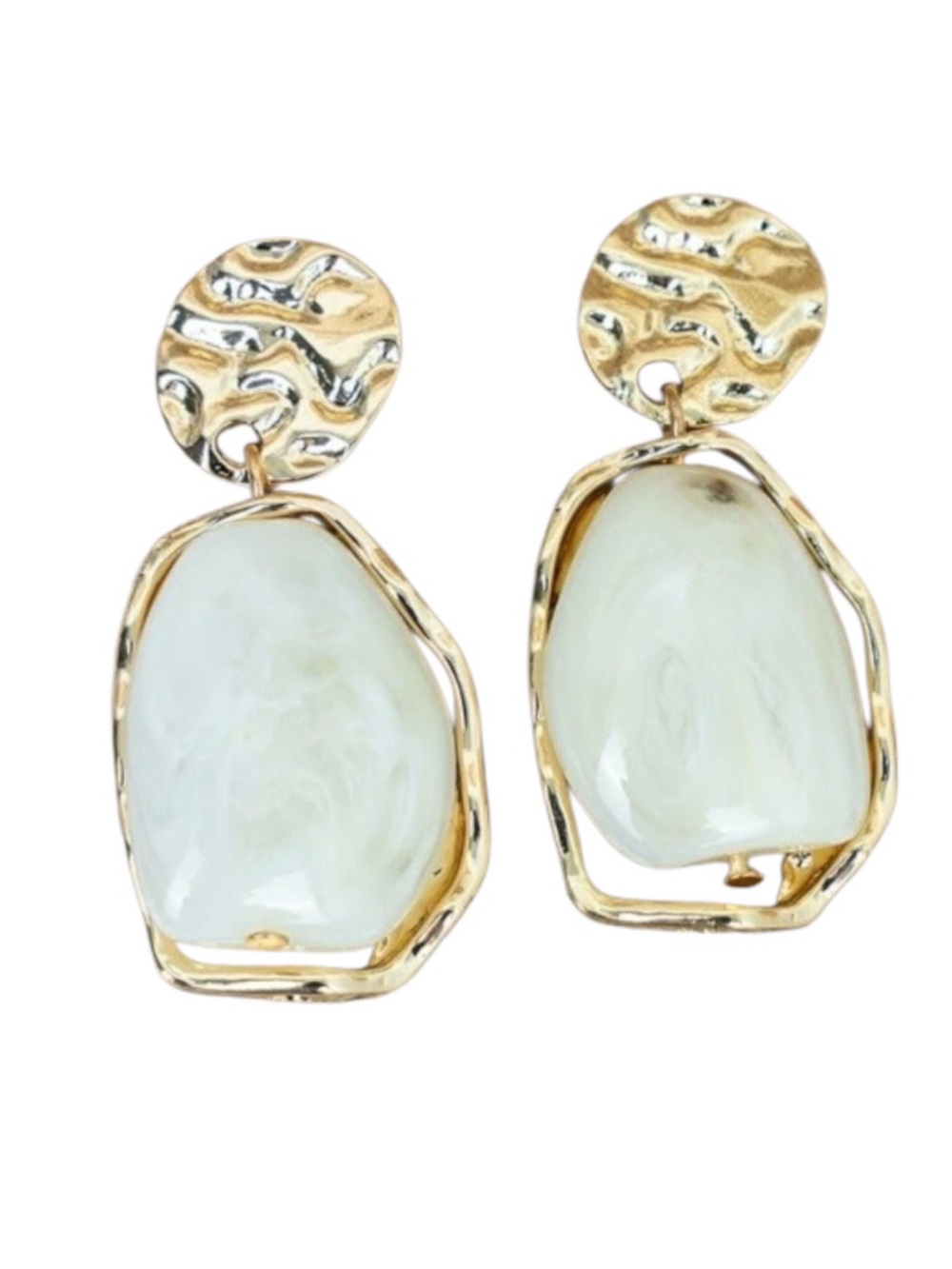 Juliet by Crystal Avenue Soft Focus Cream and Gold Tone Dangle Earrings (NWT)